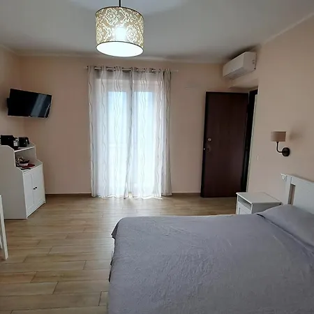 Altomuro 39 Di S.a. Affittacamere
